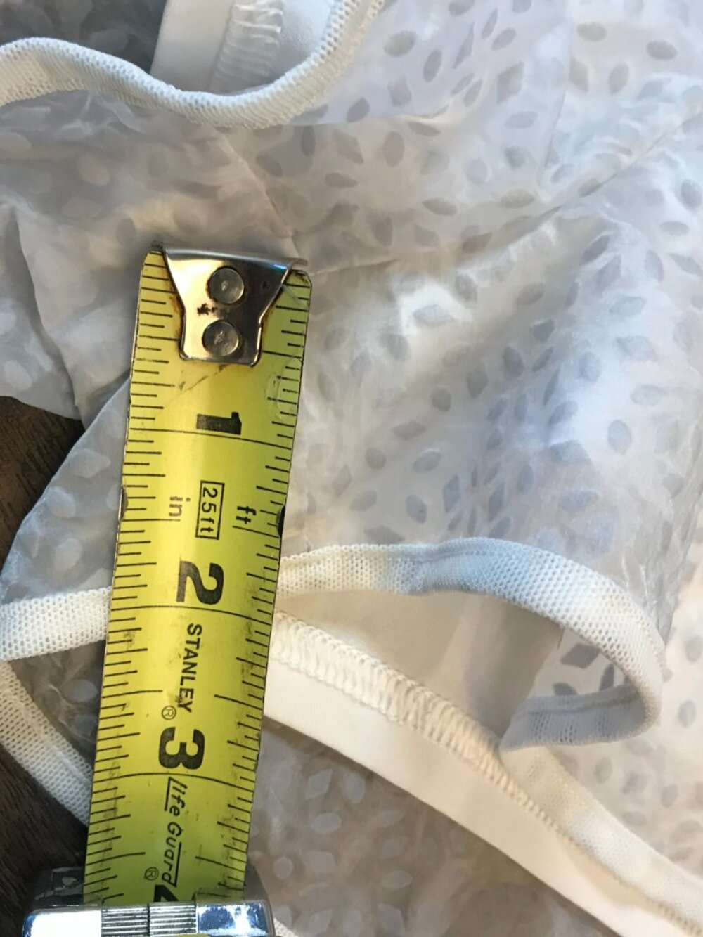 lululemon Women's shorts Size 4 Silhouette White with print and inside pocket - Picture 7 of 11